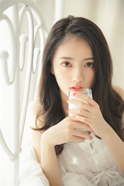 俄罗斯一购物中心遭炮击，已致4死9伤